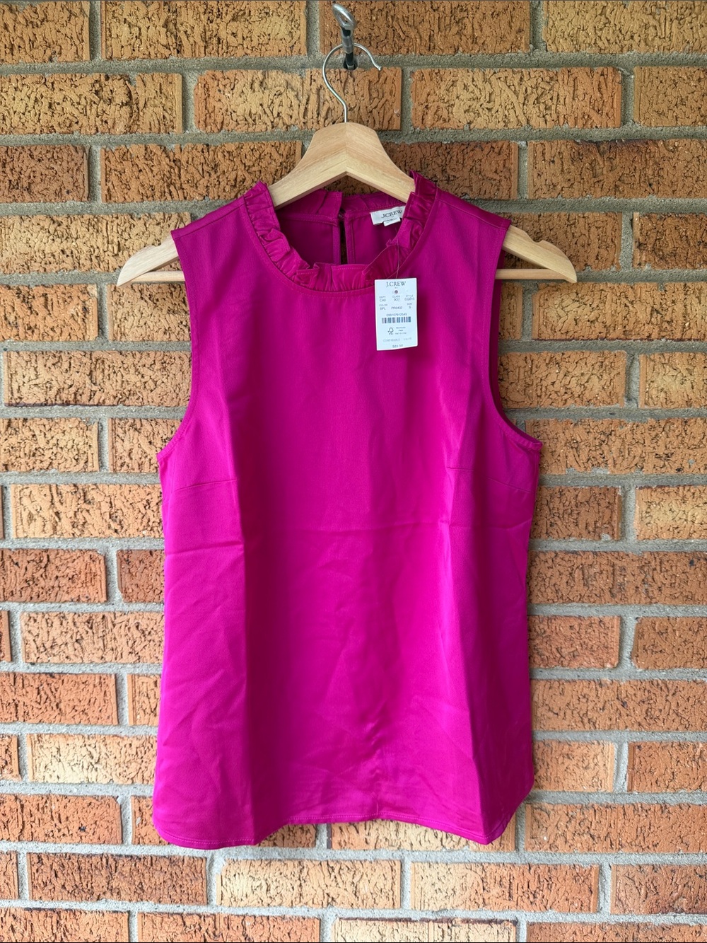 J. Crew NWT Hot Pink Sleeveless Blouse Size Small Button Top at Back